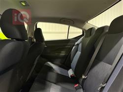 نیسان ڤێرسا